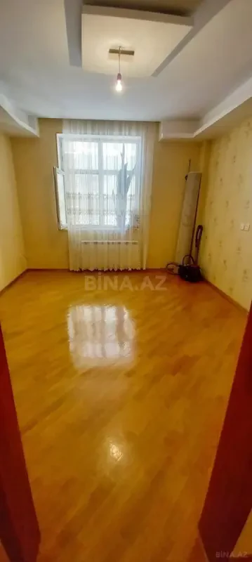 Satılır 3 otaqlı mənzil 55 m²