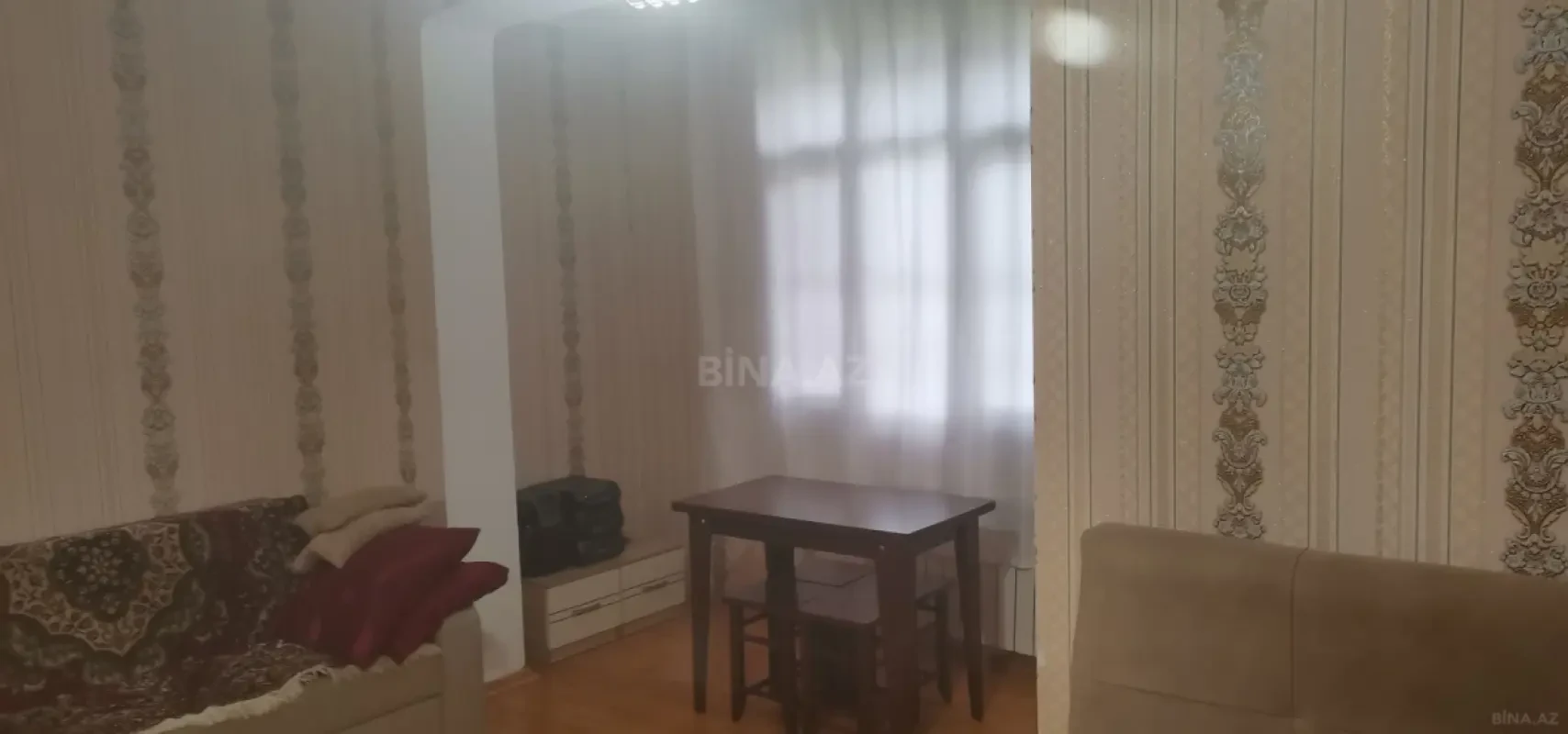 Satılır 1 otaqlı mənzil 37 m²
