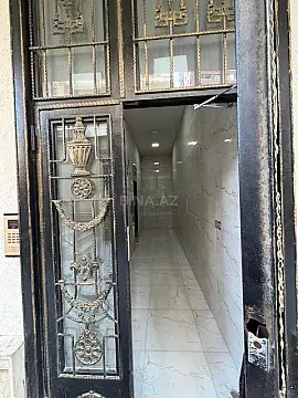 Satılır 3 otaqlı mənzil 136 m² — Bakı, Memar Əcəmi yanı 3 otaq 136.00 m²
