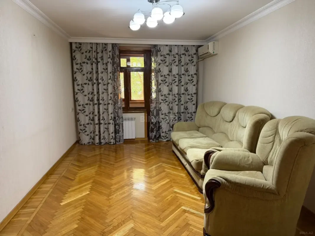 Satılır 3 otaqlı mənzil 85 m²