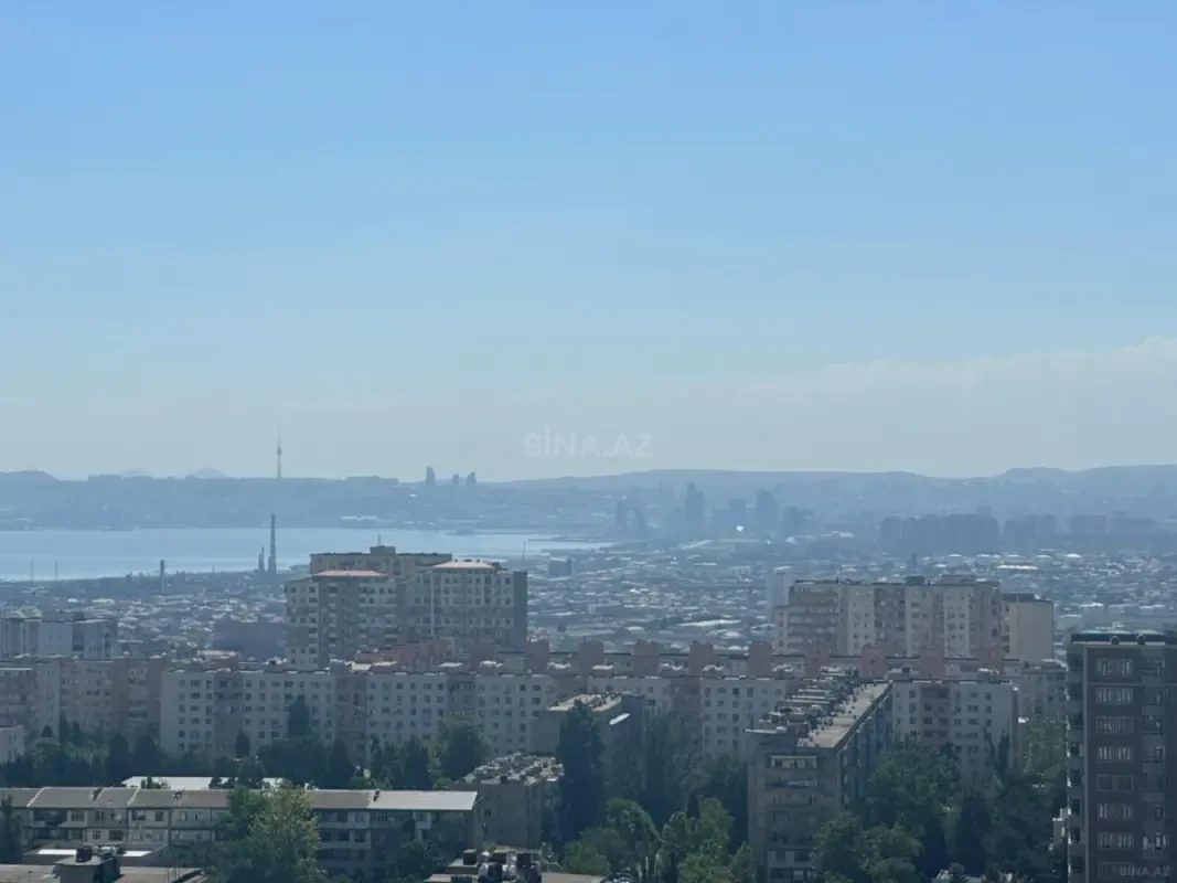 Satılır 2 otaqlı mənzil 101 m²