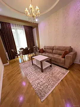 Kirayə verilir 2 otaqlı mənzil 60 m² — Bakı, Nərimanov 2 otaq 60.00 m²