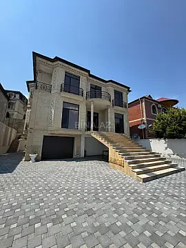 Satılır 7 otaqlı həyət evi 390 m² — Bakı, Köhnə Günəşli 7 otaq 390.00 m²