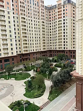 Satılır 2 otaqlı mənzil 67 m² — Bakı, İnşaatçılar 2 otaq 67.00 m²