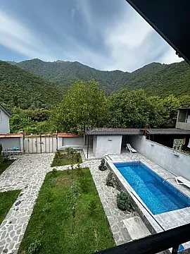Kirayə verilir 4 otaqlı həyət evi 80 m² — Qax 4 otaq 80.00 m²