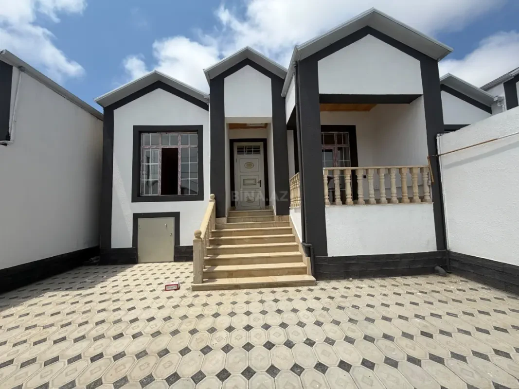 Satılır 3 otaqlı həyət evi 100 m²