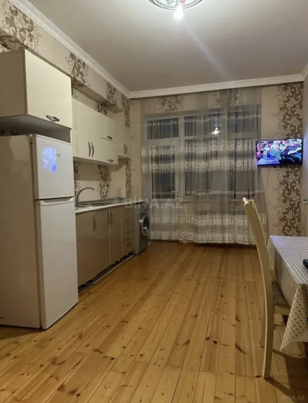 Kirayə verilir 2 otaqlı mənzil 50 m²