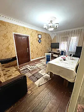 Satılır 5 otaqlı mənzil 130 m² — Bakı 5 otaq 130.00 m²
