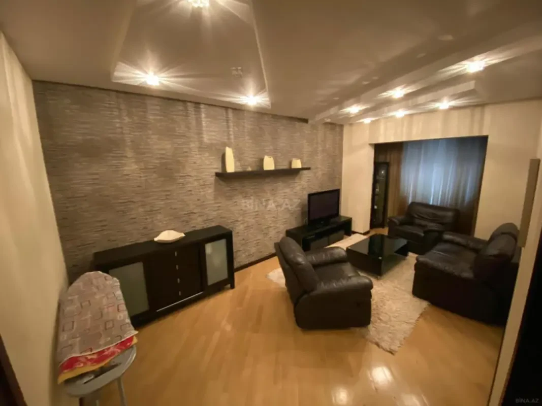 Satılır 3 otaqlı mənzil 80 m²