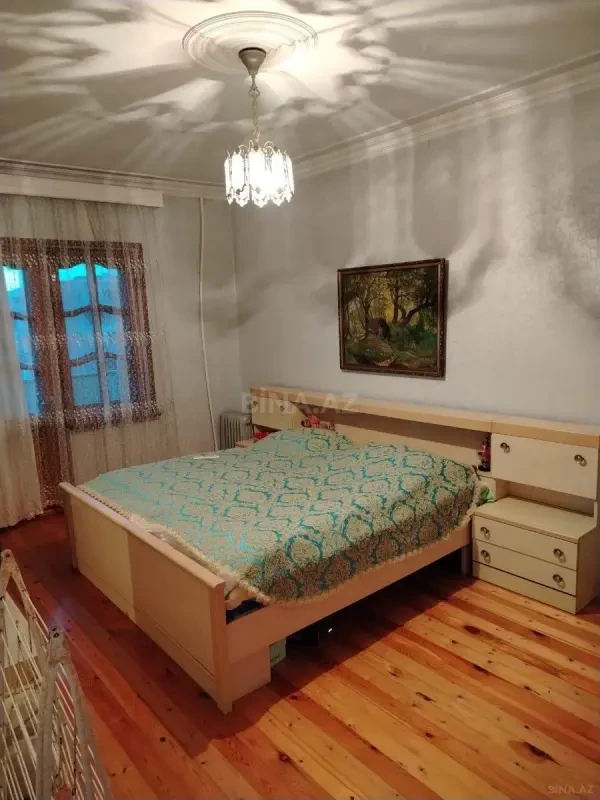 Satılır 2 otaqlı mənzil 75 m²