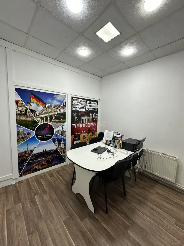 Kirayə verilir 1 otaqlı ofis 10 m²