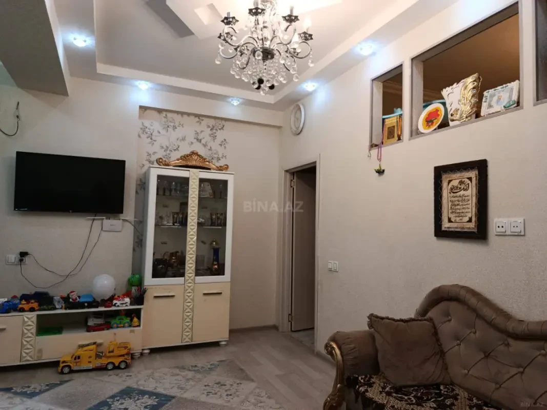 Satılır 3 otaqlı mənzil 77 m²