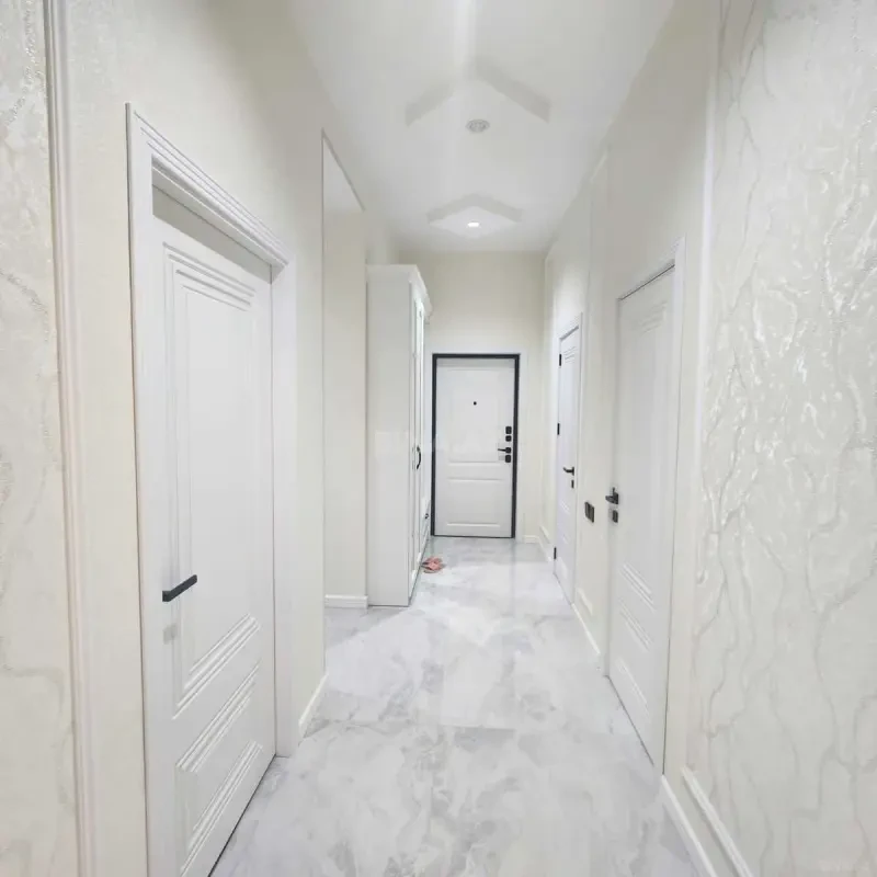Kirayə verilir 2 otaqlı mənzil 100 m²