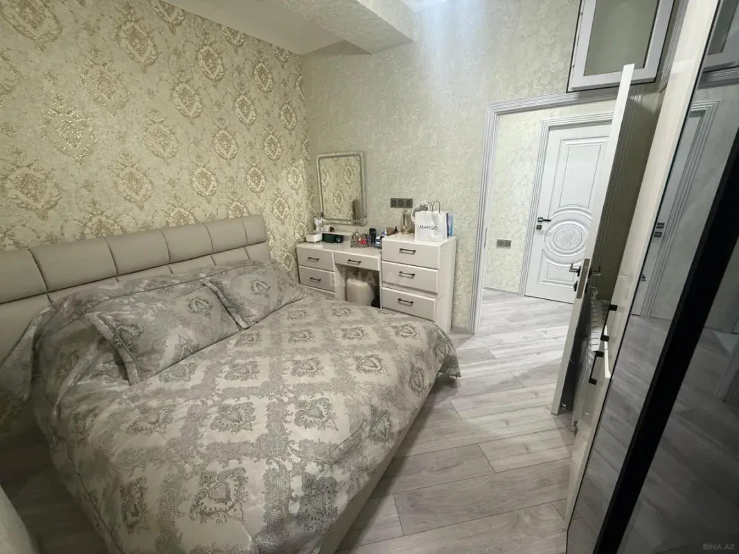Satılır 2 otaqlı mənzil 55 m²