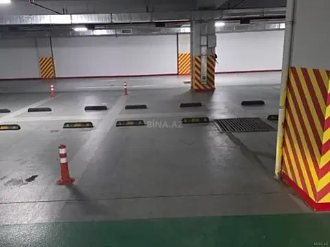 Kirayə verilir qaraj 10 m² — Bakı 10.00 m²