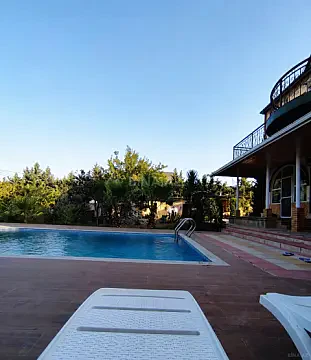 Kirayə verilir 7 otaqlı həyət evi 250 m² — Bakı, Novxanı 7 otaq 250.00 m²