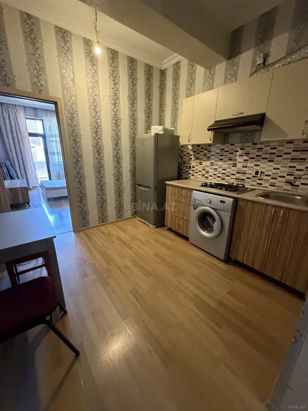 Kirayə verilir 1 otaqlı mənzil 40 m²