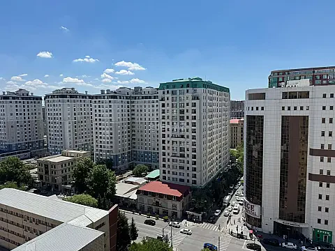 Kirayə verilir 3 otaqlı mənzil 100 m² — Bakı, Nərimanov 3 otaq 100.00 m²