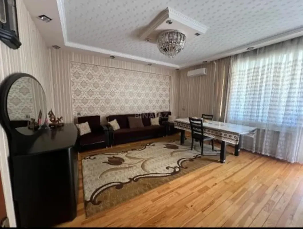 Kirayə verilir 3 otaqlı mənzil 100 m²