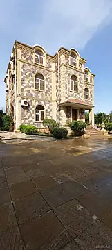 Kirayə verilir 8 otaqlı həyət evi 220 m² — Bakı, Novxanı 8 otaq 220.00 m²