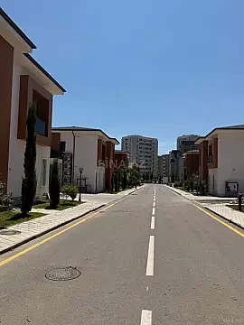 Satılır 3 otaqlı həyət evi 140 m² — Bakı, Yeni Yasamal 3 otaq 140.00 m²