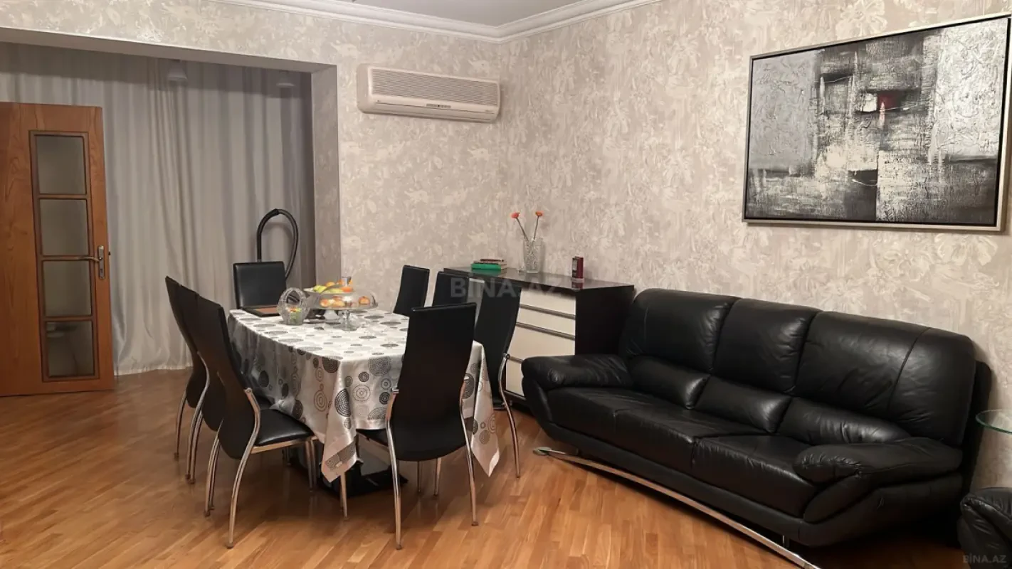 Satılır 3 otaqlı mənzil 80 m²