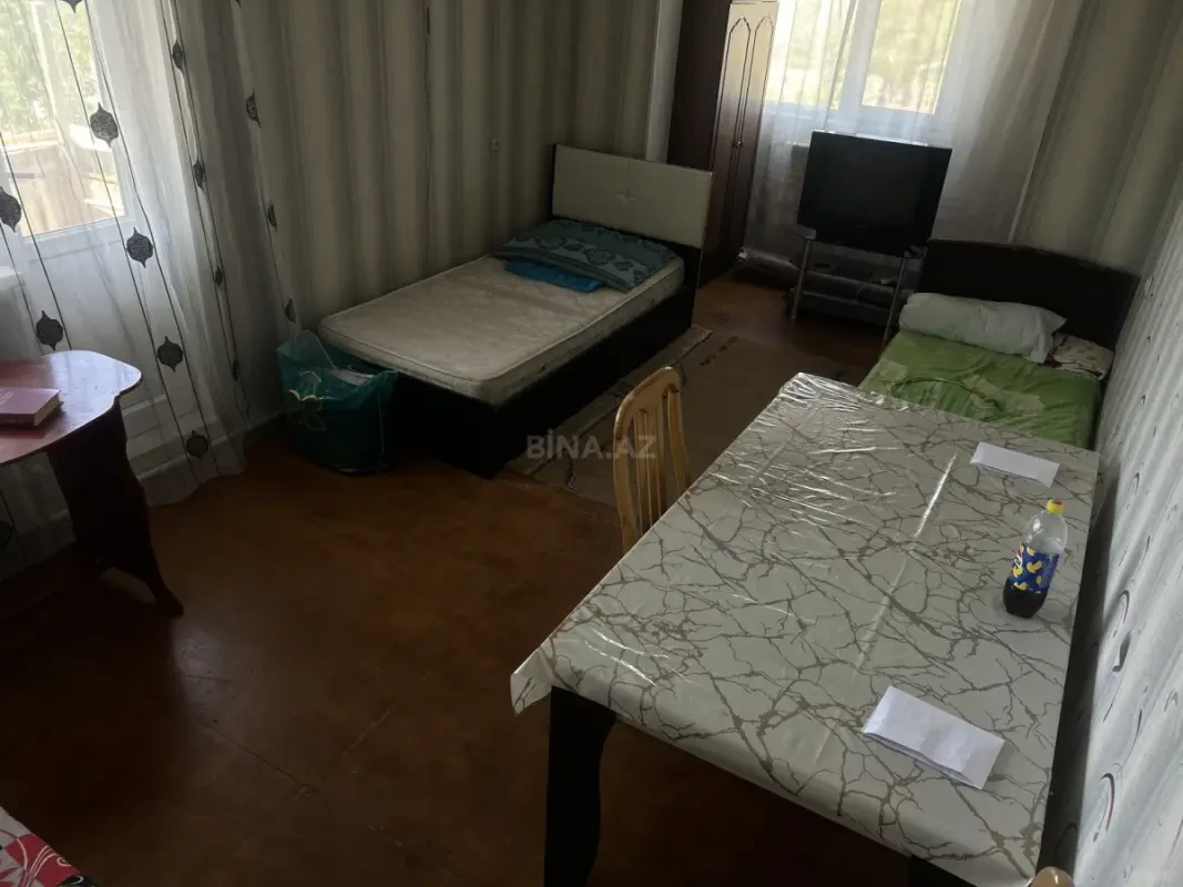 Satılır 1 otaqlı mənzil 42 m²
