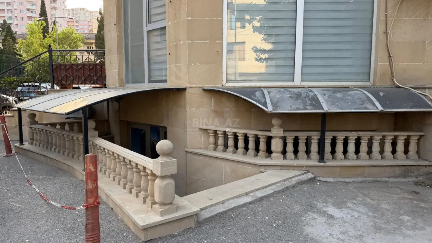 Kirayə verilir 2 otaqlı ofis 40 m²