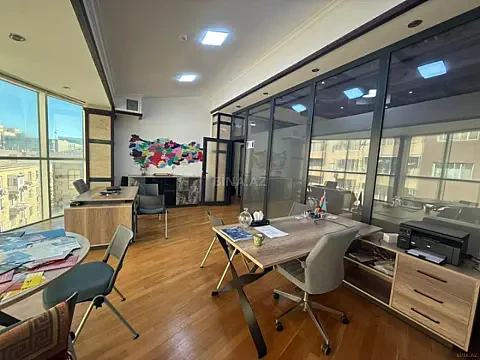 Kirayə verilir 1 otaqlı ofis 40 m² — Bakı 1 otaq 40.00 m²