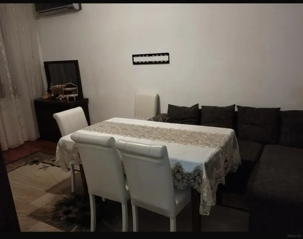 Kirayə verilir 2 otaqlı mənzil 55 m²