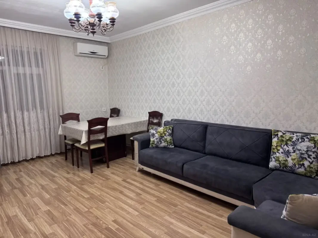 Kirayə verilir 3 otaqlı mənzil 120 m²
