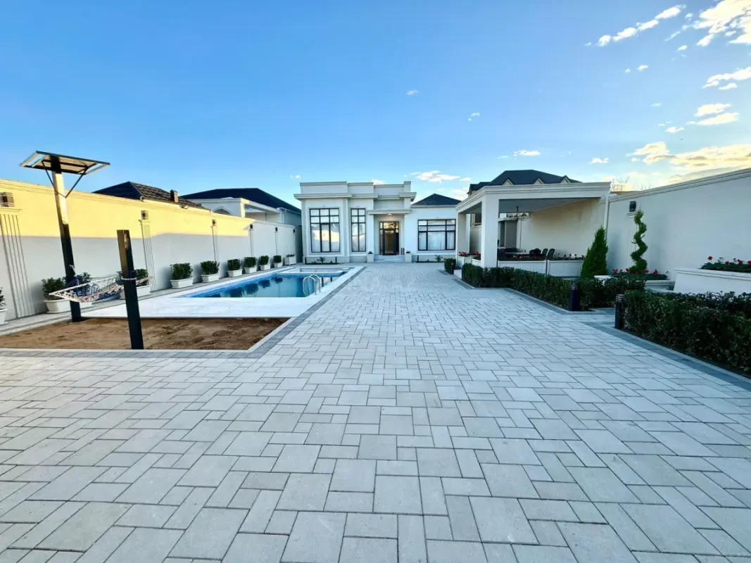 Kirayə verilir 4 otaqlı həyət evi 300 m²