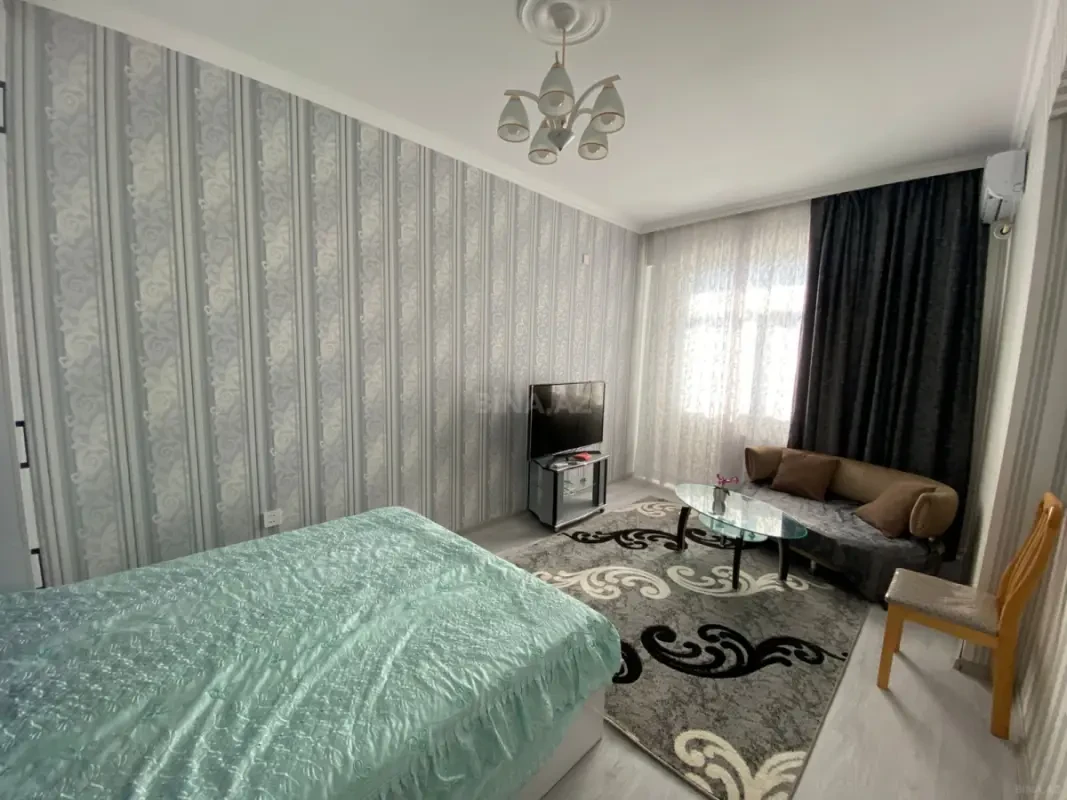 Satılır 1 otaqlı mənzil 52 m²