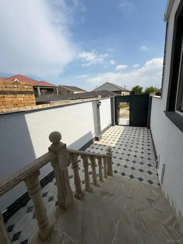 Satılır 2 otaqlı həyət evi 60 m²