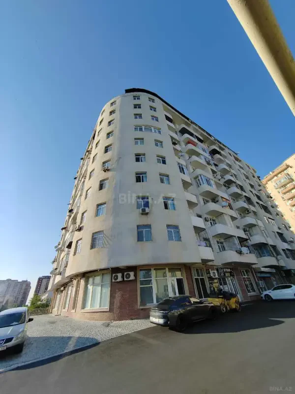 Satılır 2 otaqlı mənzil 65 m²