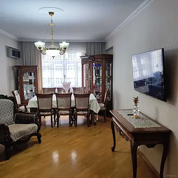 Satılır 3 otaqlı mənzil 100 m² — Bakı 3 otaq 100.00 m²