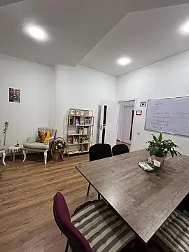 Kirayə verilir 1 otaqlı ofis 20 m² — Bakı, Sahil qəs. 1 otaq 20.00 m²