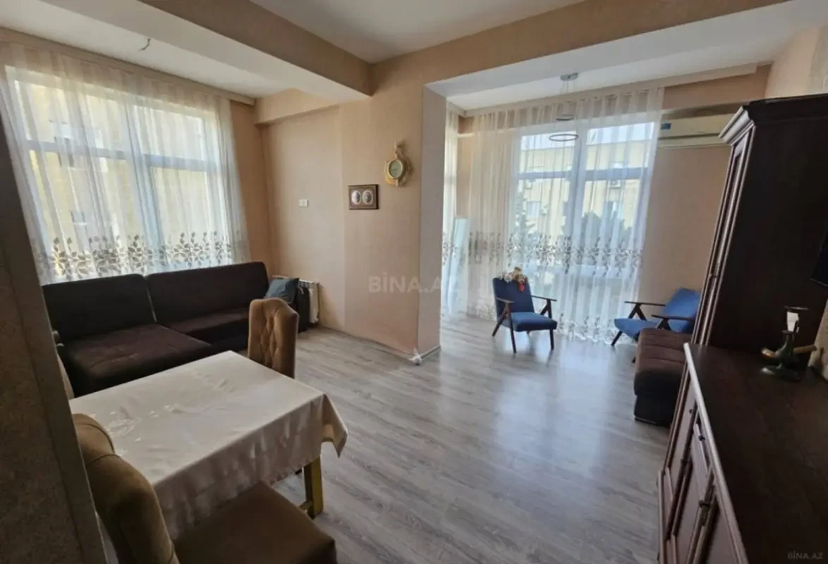 Satılır 3 otaqlı mənzil 97 m²
