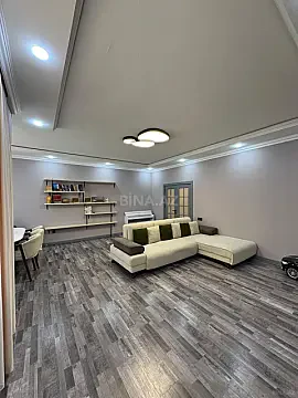 Satılır 3 otaqlı mənzil 140 m² — Bakı, İnşaatçılar 3 otaq 140.00 m²