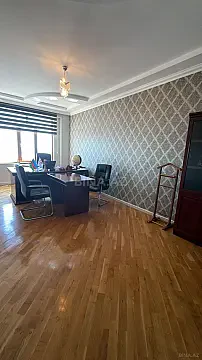 Kirayə verilir 4 otaqlı ofis 215 m² — Bakı, Xətai 4 otaq 215.00 m²