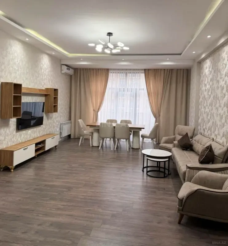 Satılır 2 otaqlı mənzil 83 m²