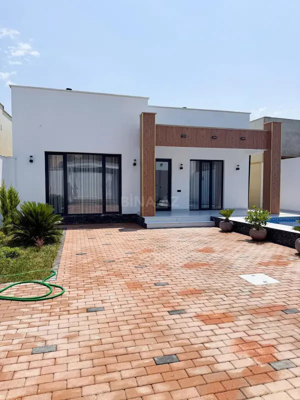Satılır 4 otaqlı həyət evi 160 m²