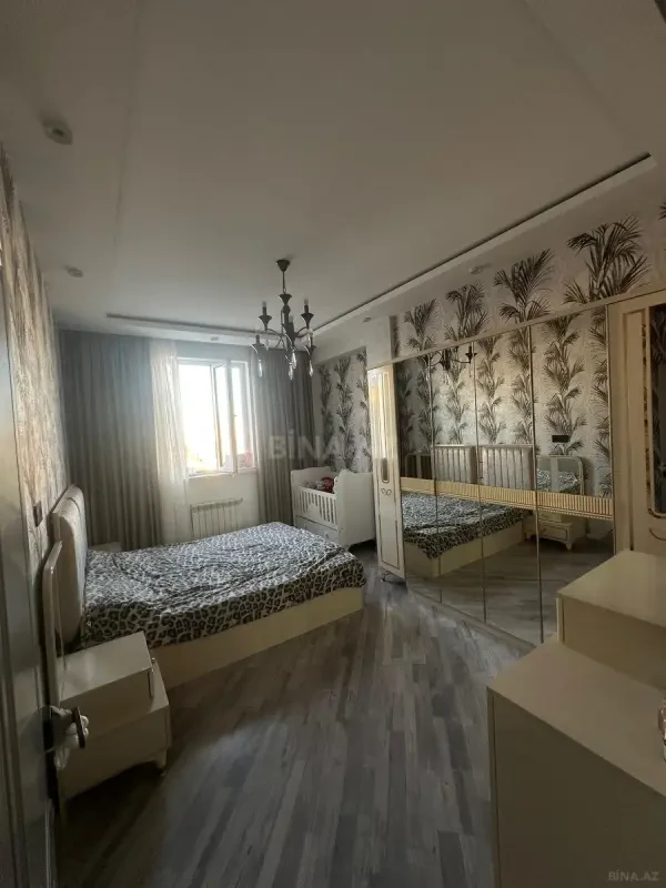 Kirayə verilir 3 otaqlı mənzil 110 m²