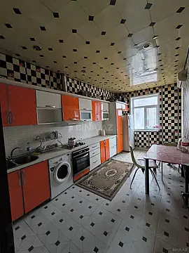 Kirayə verilir 3 otaqlı mənzil 160 m² — Bakı, Nərimanov 3 otaq 160.00 m²