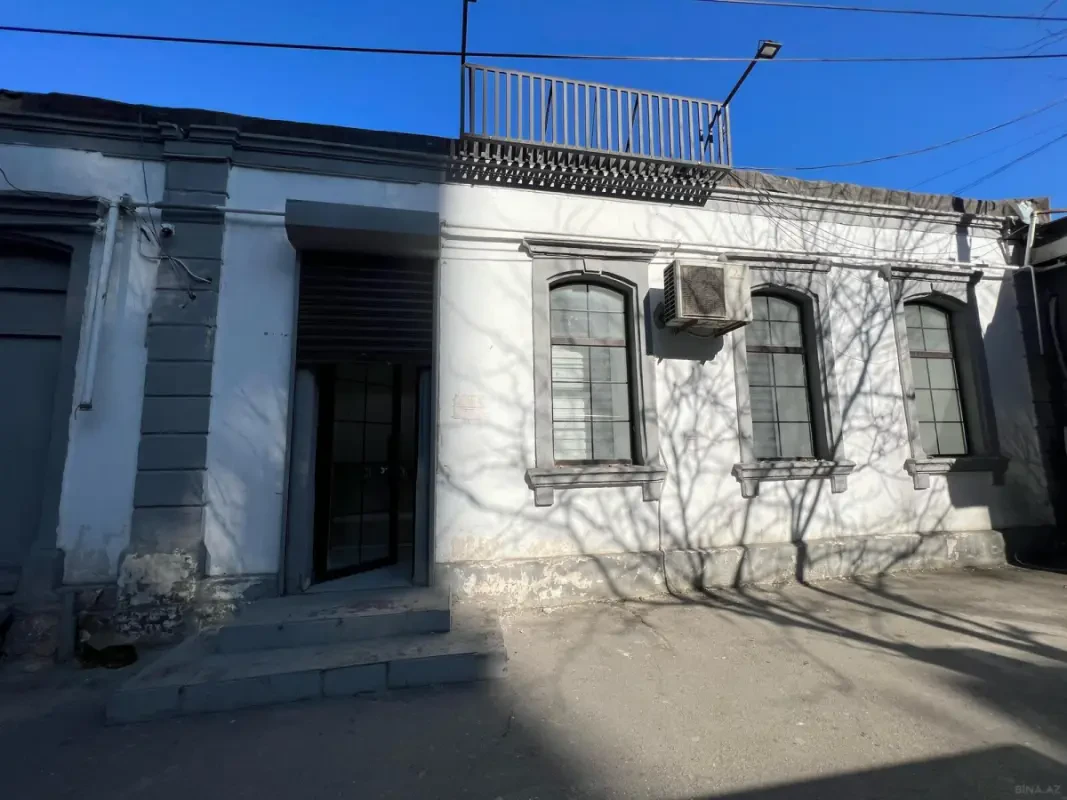 Kirayə verilir 3 otaqlı ofis 54 m²