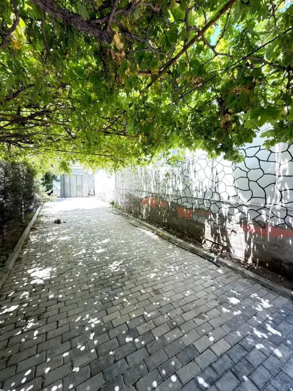 Satılır 4 otaqlı həyət evi 120 m²