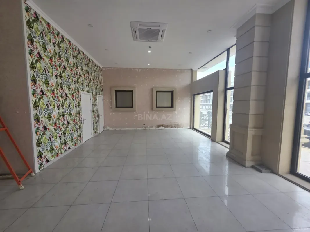 Kirayə verilir obyekt 900 m²