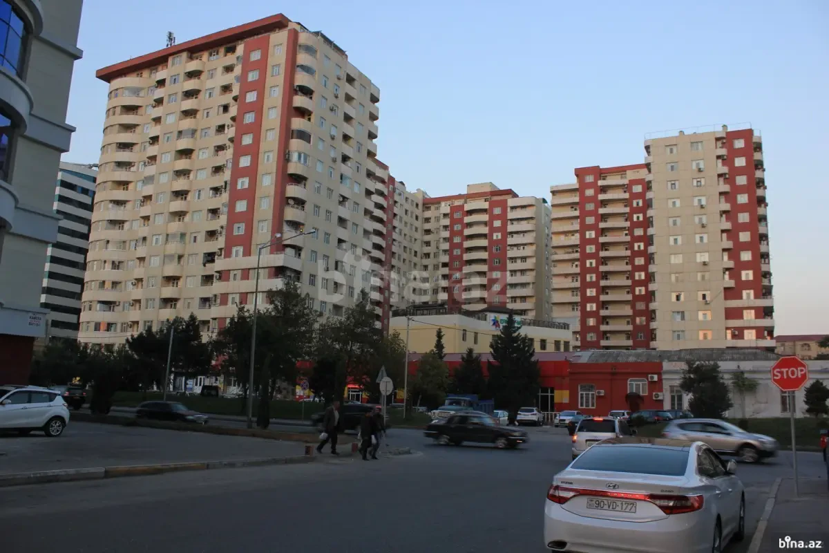 Kirayə verilir 2 otaqlı mənzil 47 m²
