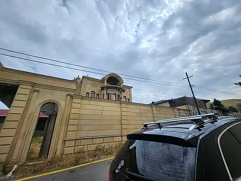 Satılır 6 otaqlı həyət evi 620 m² — Bakı, Novxanı 6 otaq 620.00 m²