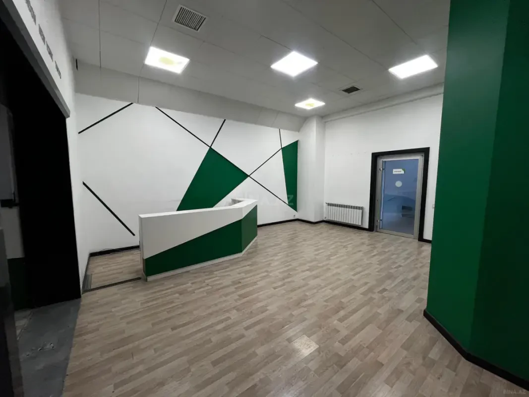 Kirayə verilir 20 otaqlı ofis 1000 m²